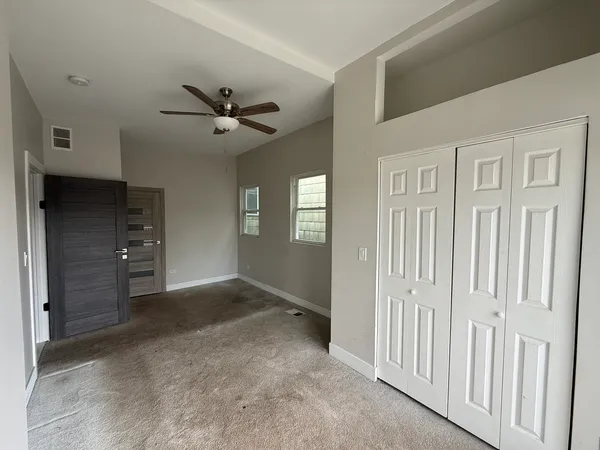 $2,000 | 5942 South Justine Street, Chicago, IL 60636