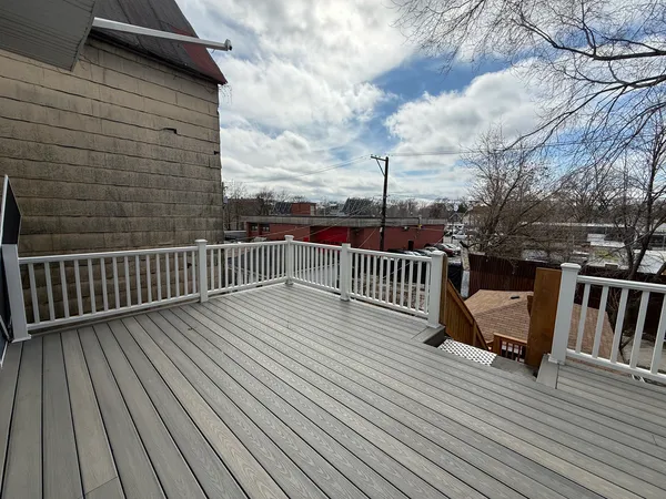 $2,000 | 5942 South Justine Street, Chicago, IL 60636