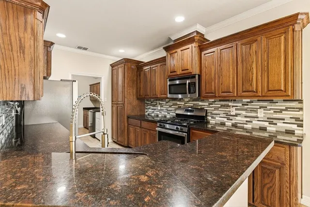 $2,050 | 6901 Anastasia Drive, Corpus Christi, TX 78413