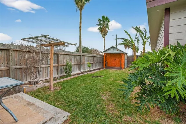 $2,050 | 6901 Anastasia Drive, Corpus Christi, TX 78413