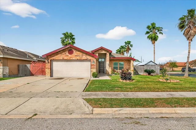 $2,050 | 6901 Anastasia Drive, Corpus Christi, TX 78413