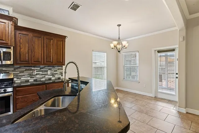 $2,050 | 6901 Anastasia Drive, Corpus Christi, TX 78413