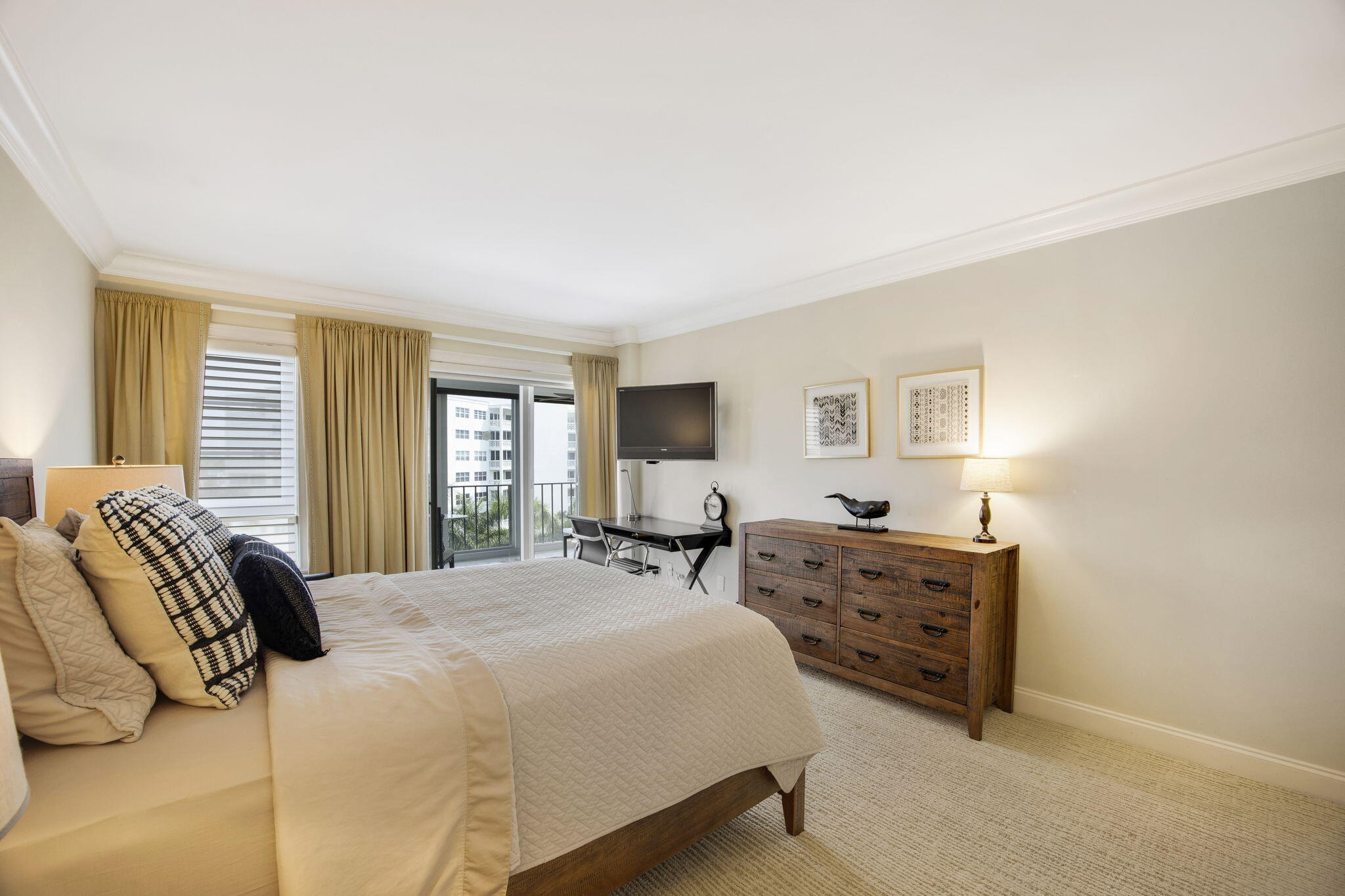 50 E Road, Unit 6B Delray Beach, FL 33483 - Photo 14 of 39 11-web-or-mls-6R5A8678