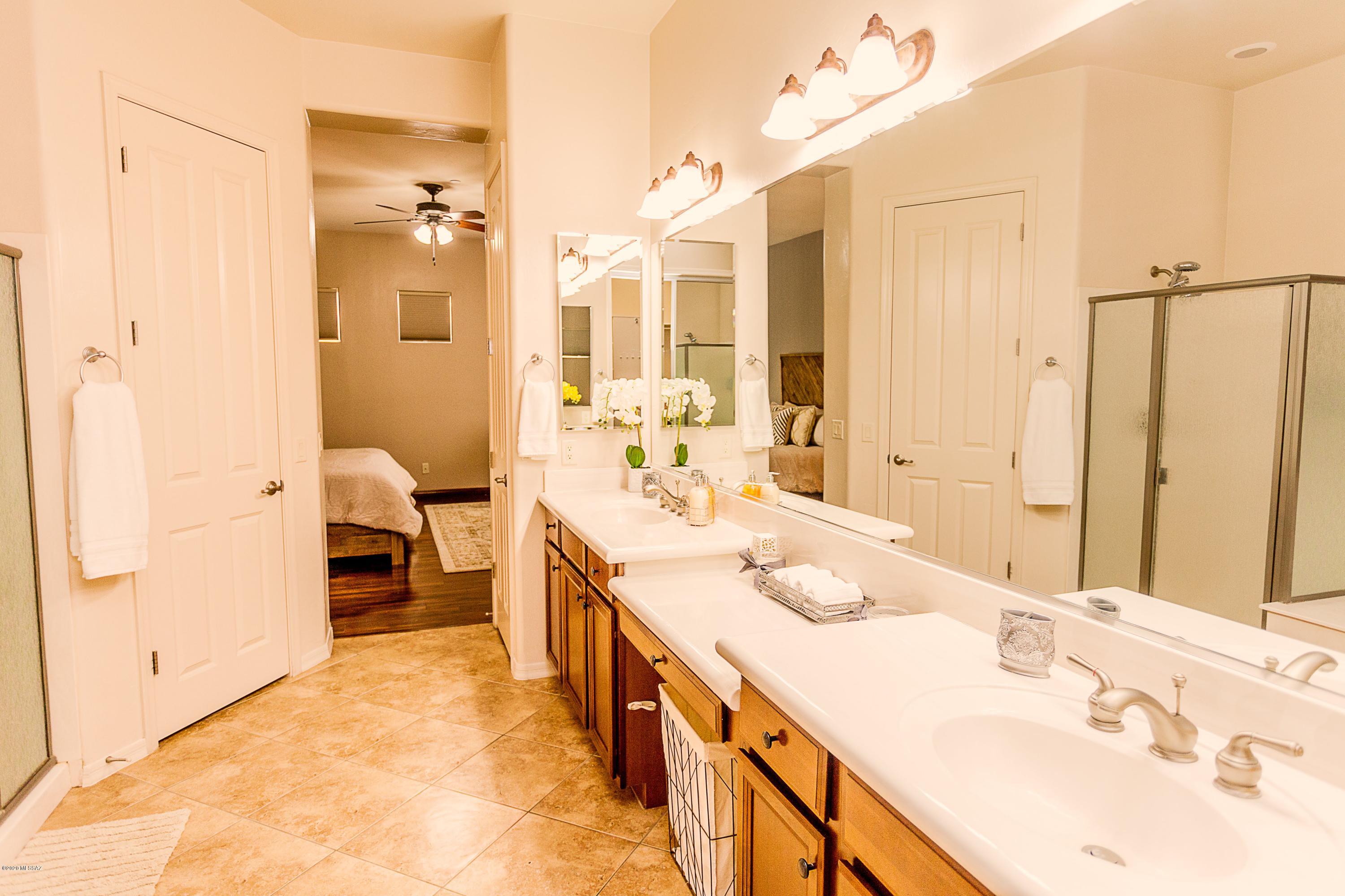11685 North Peaceful Night Road Tucson, AZ 85737 - Photo 21 of 37