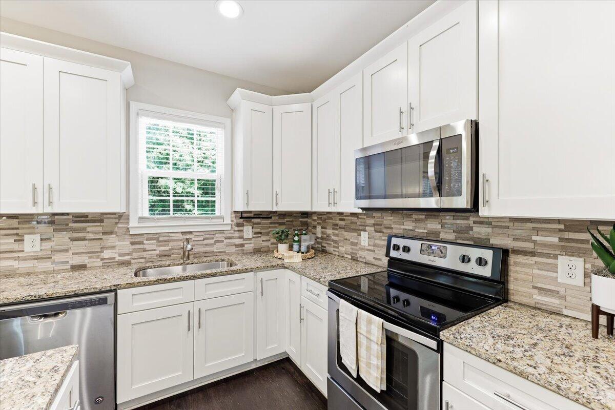 3584 Berryhill Road Johns Island, SC 29455 - Photo 10 of 30 13-3584_018
