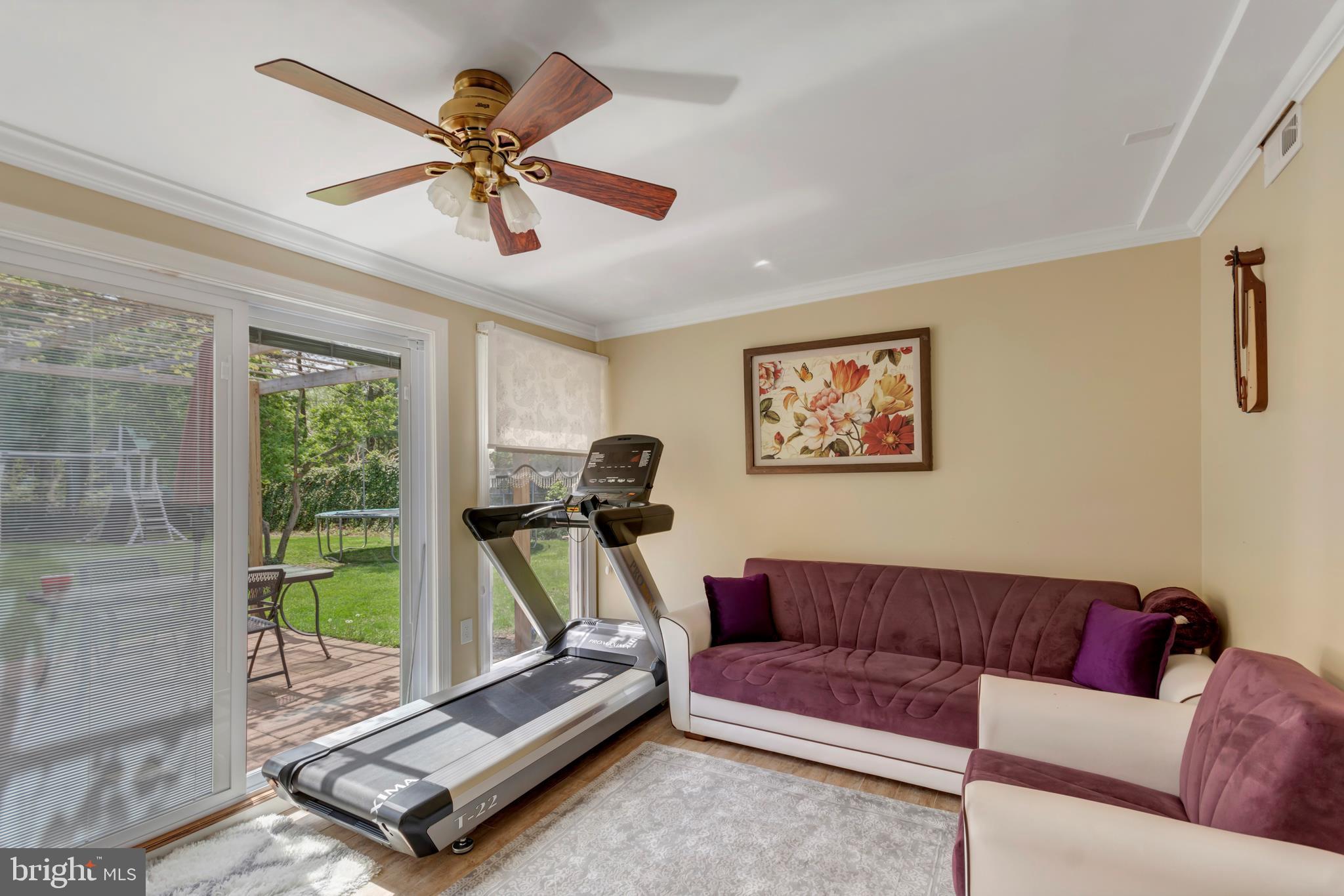 944 Valentine Road Burlington, NJ 08016 - Photo 11 of 39 Gallery Image 11