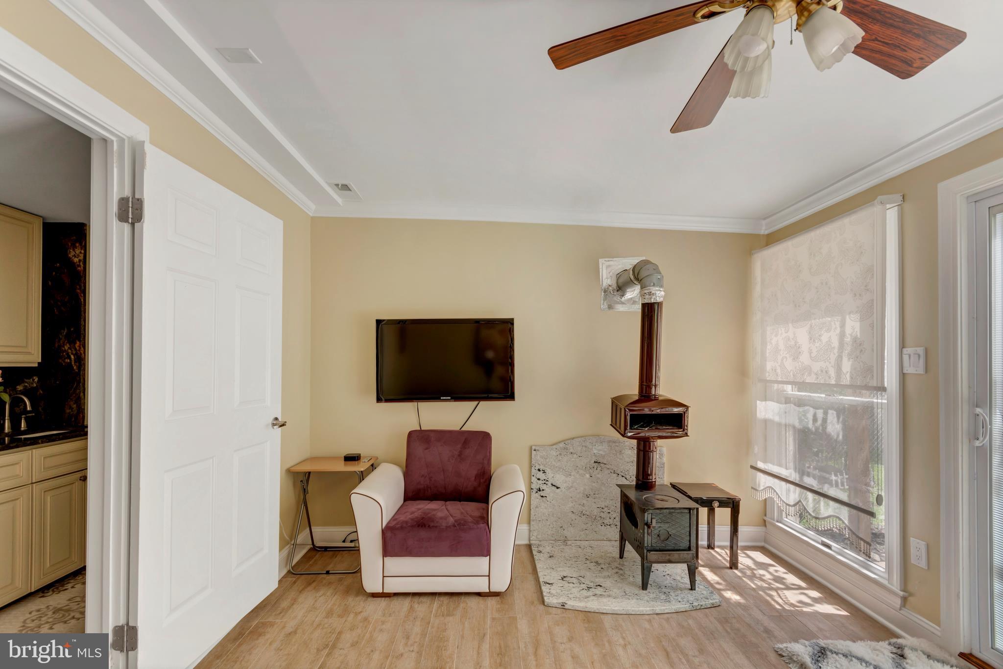 944 Valentine Road Burlington, NJ 08016 - Photo 12 of 39 Gallery Image 12