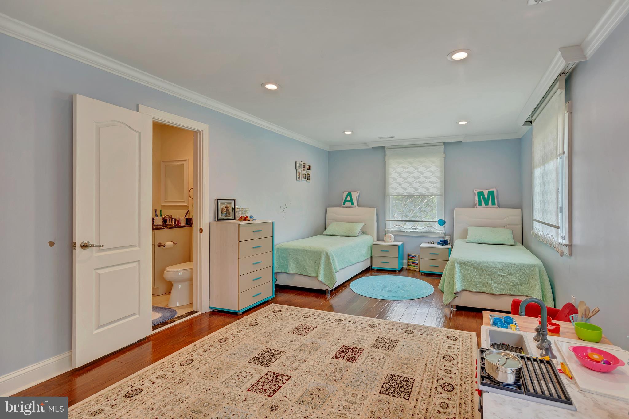 944 Valentine Road Burlington, NJ 08016 - Photo 27 of 39 Gallery Image 27