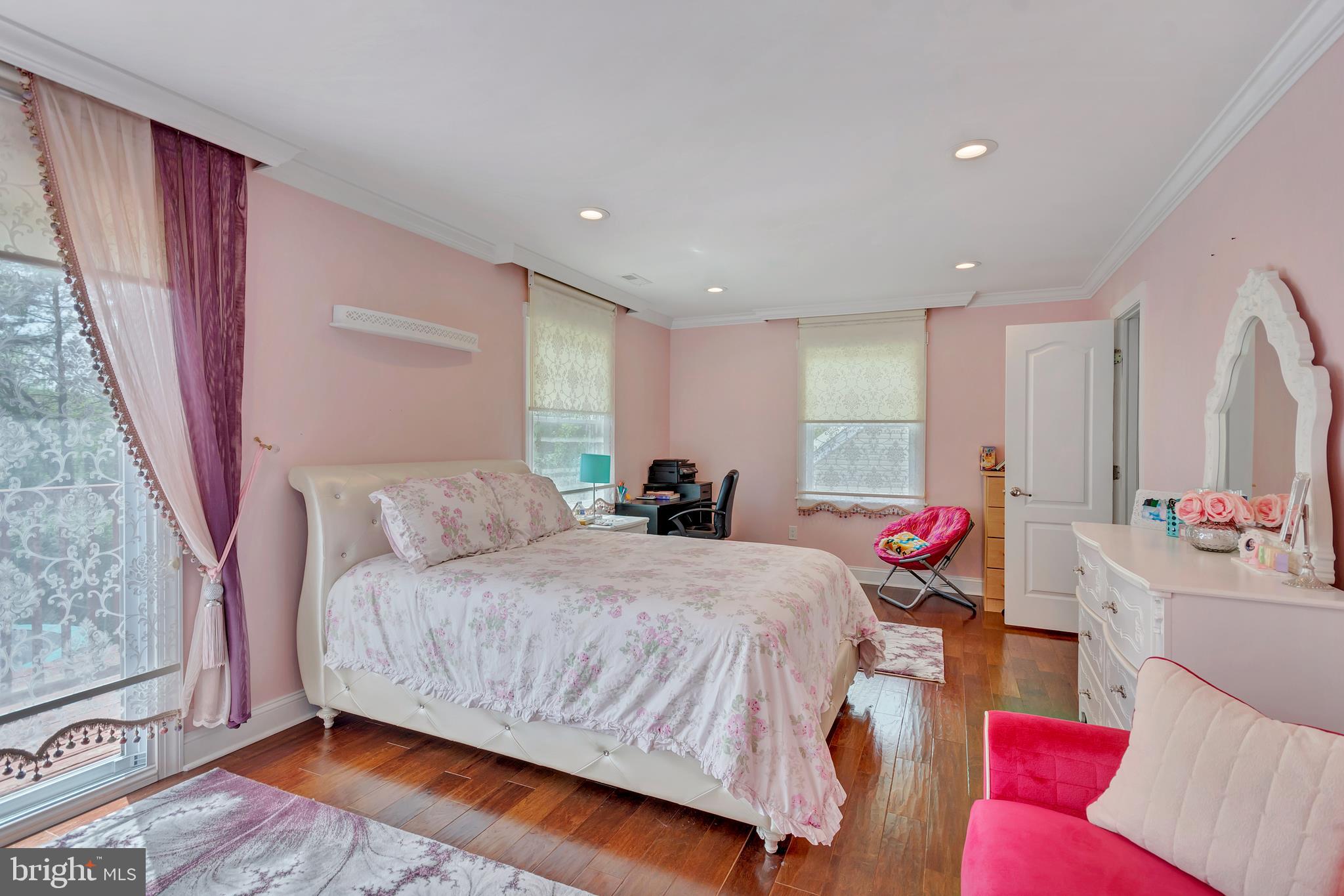 944 Valentine Road Burlington, NJ 08016 - Photo 30 of 39 Gallery Image 30