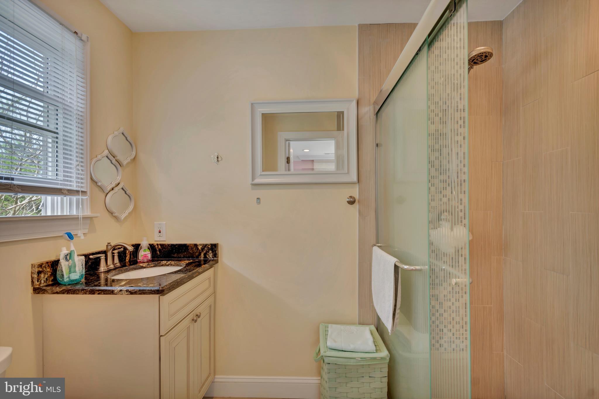 944 Valentine Road Burlington, NJ 08016 - Photo 33 of 39 Gallery Image 33