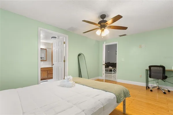$899,900 | 306 Marshall Street, Clearwater, FL 33755