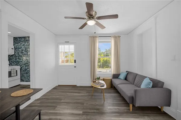 $899,900 | 306 Marshall Street, Clearwater, FL 33755