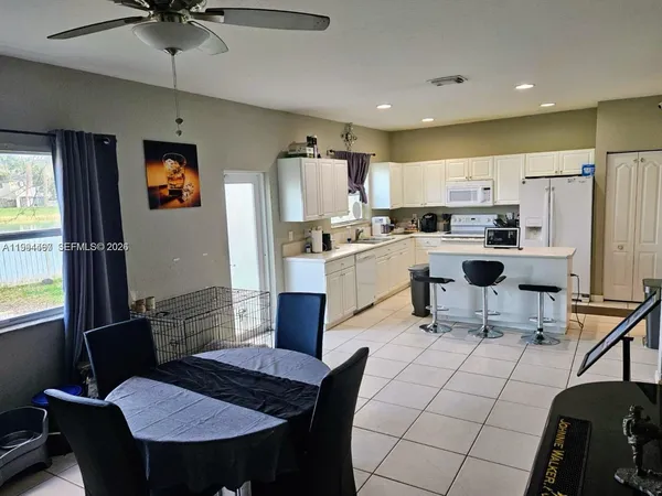$3,100 | 165 Northeast 32nd Terrace, Homestead, FL 33033