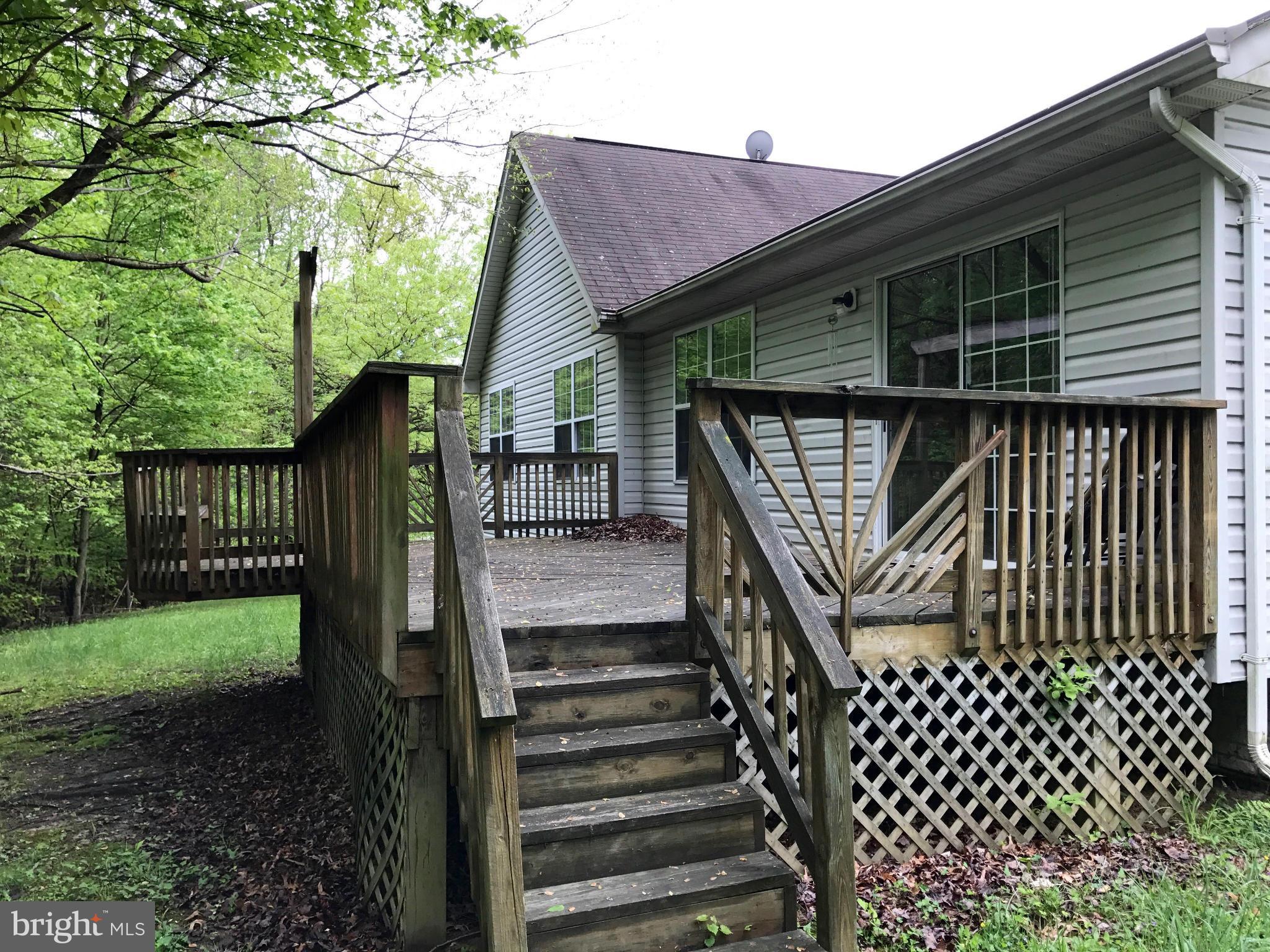 3511 Heidi Lane Springdale, MD 20721 - Photo 15 of 16 Exterior (Rear)