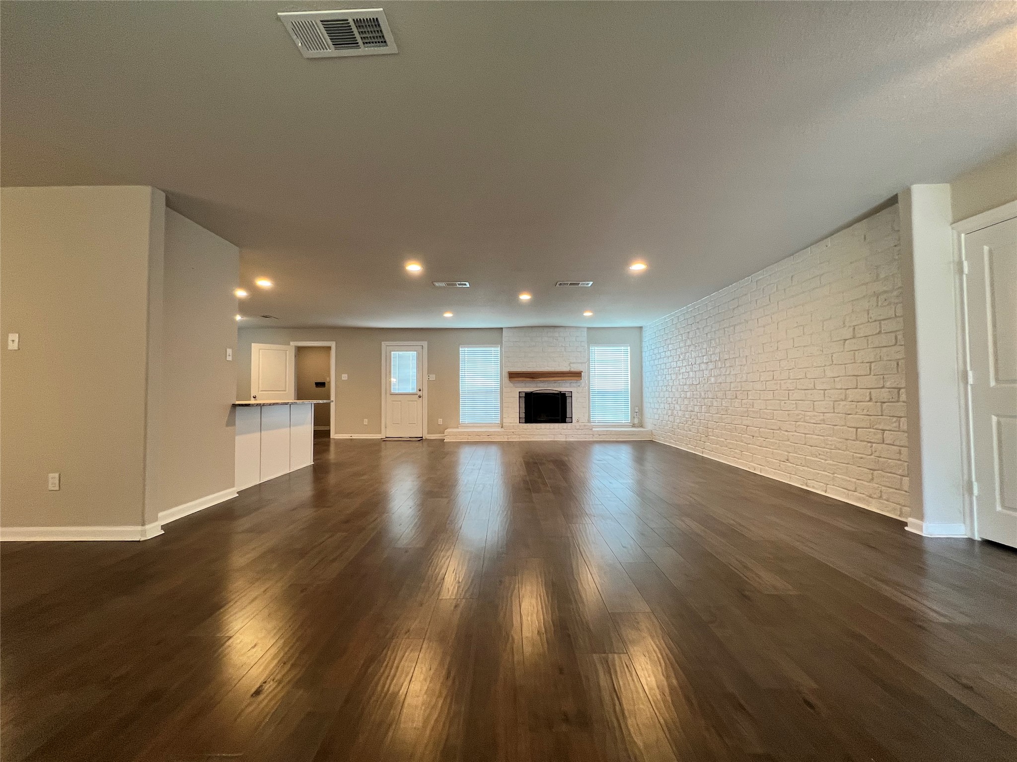 203 Acorn Tree Court Spring, TX 77388 - Photo 7 of 36