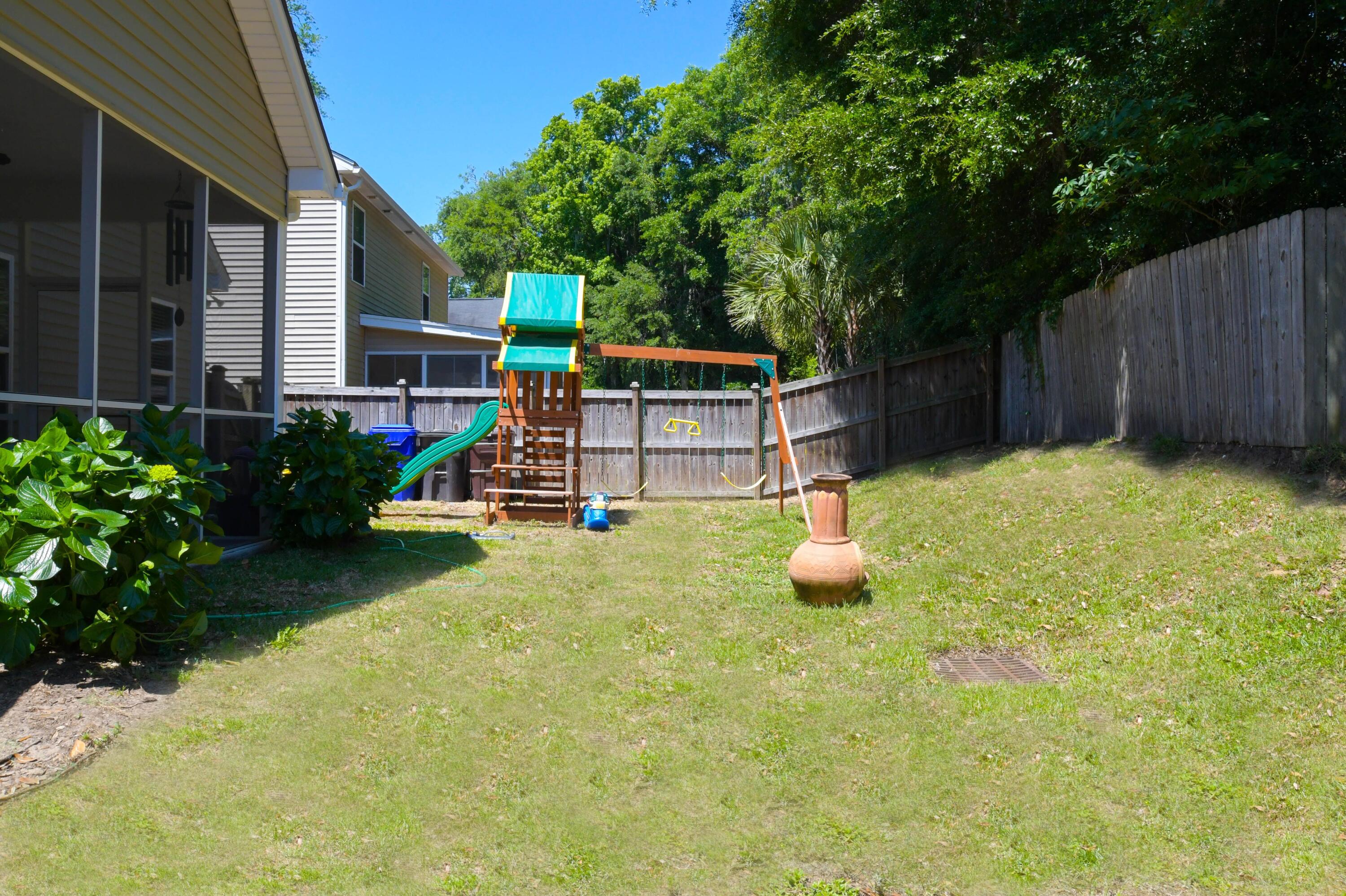 3636 Locklear Lane Mount Pleasant, SC 29466 - Photo 4 of 22 Entry