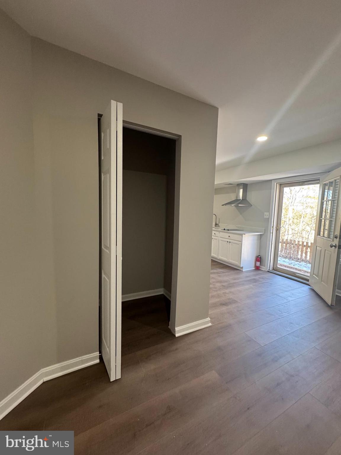 8617 Webster Tavern Way Manassas, VA 20109 - Photo 11 of 26