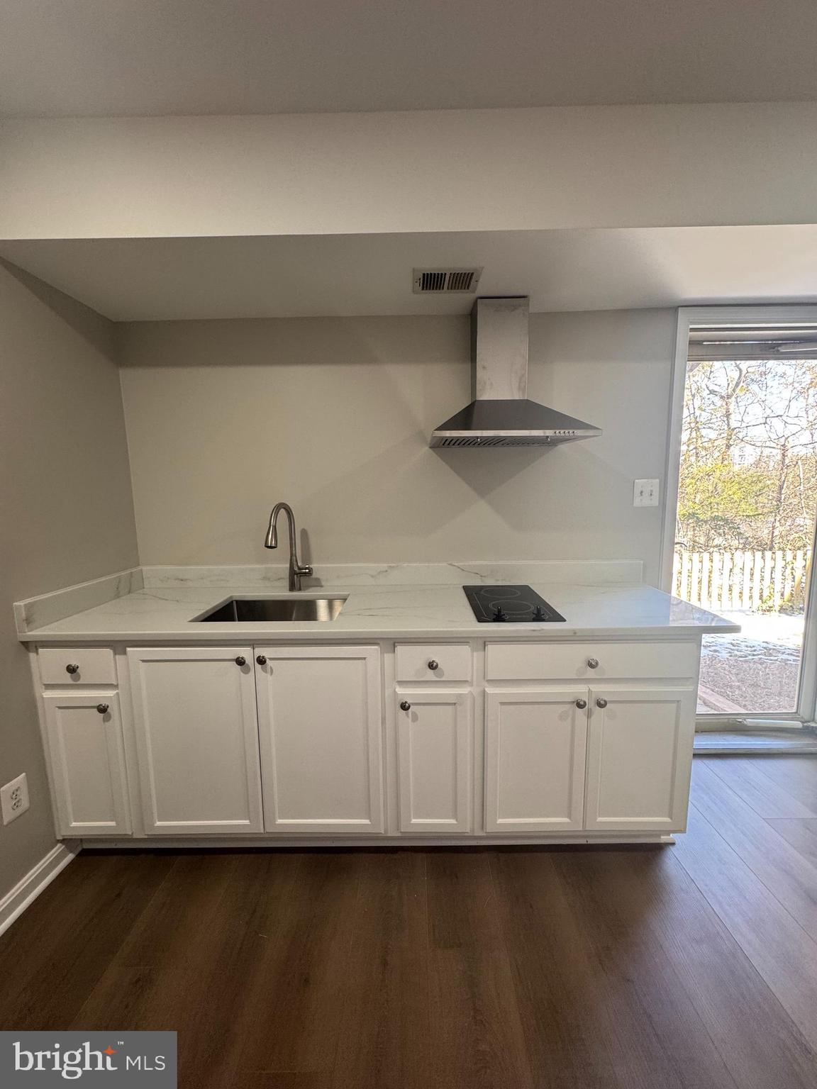 8617 Webster Tavern Way Manassas, VA 20109 - Photo 14 of 26