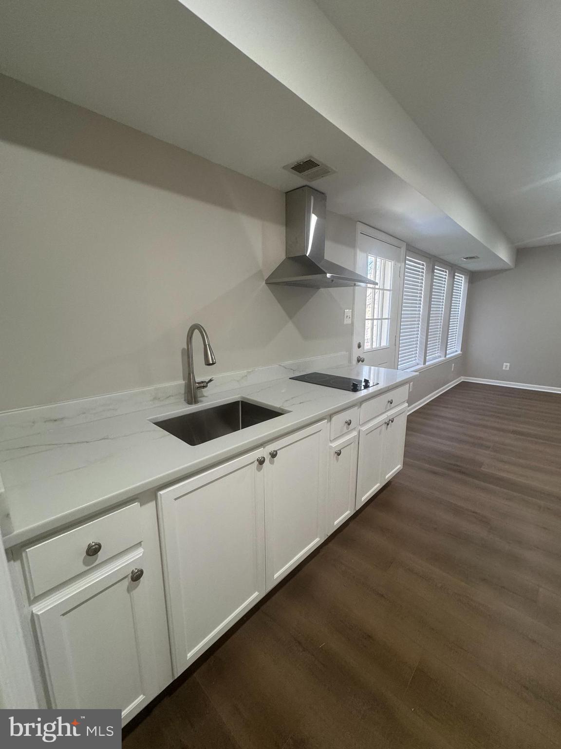 8617 Webster Tavern Way Manassas, VA 20109 - Photo 15 of 26