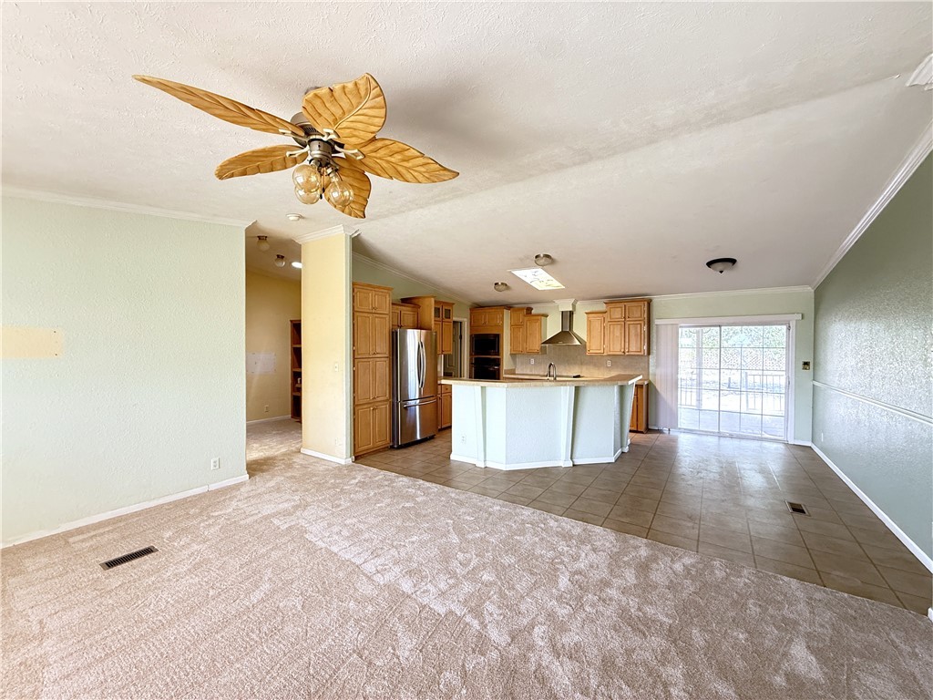 645 South Elfrida Road Golden Valley, AZ 86413 - Photo 3 of 44 Entry