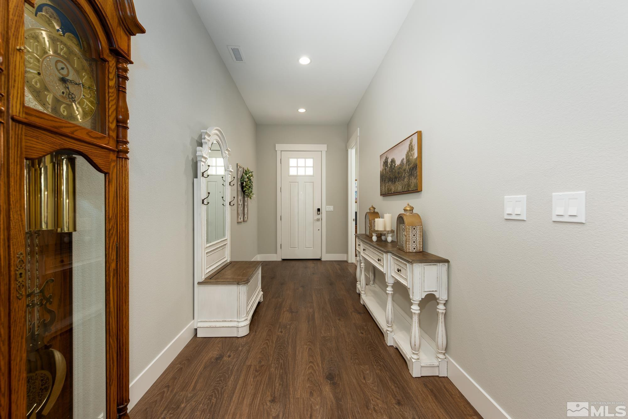 673 Sage Grouse Loop Gardnerville, NV 89460 - Photo 4 of 40 Photo 4