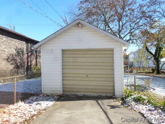 1704 South State Street Springfield, IL 62704 - Photo 11 of 11