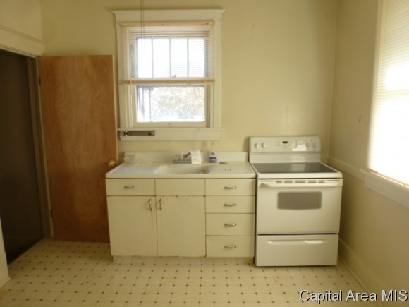 1704 South State Street Springfield, IL 62704 - Photo 5 of 11