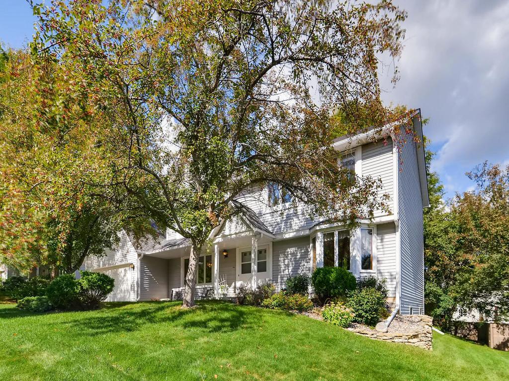 9390 Knighton Road Woodbury, MN 55125 - Photo 1 of 1 Gallery Image 1
