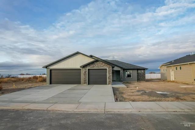 $430,000 | 1304 20th Avenue East, Jerome, ID 83338