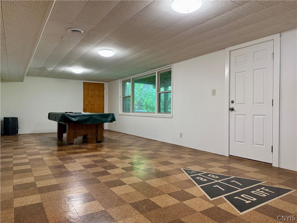 146 Edgehill Road Syracuse, NY 13224 - Photo 34 of 50