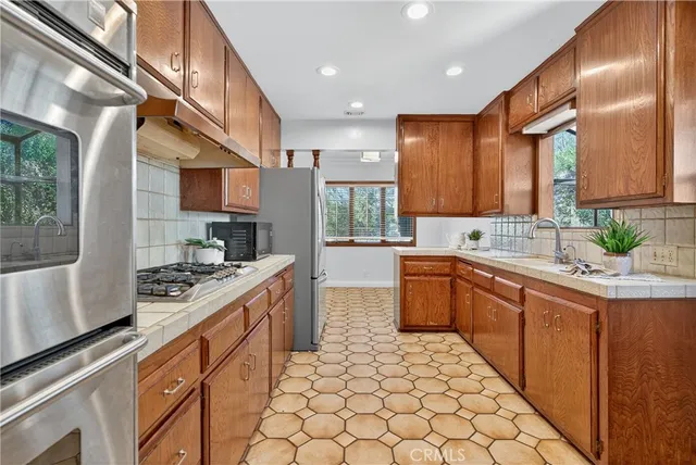 $1,150,000 | 1014 Maple Avenue, Torrance, CA 90503