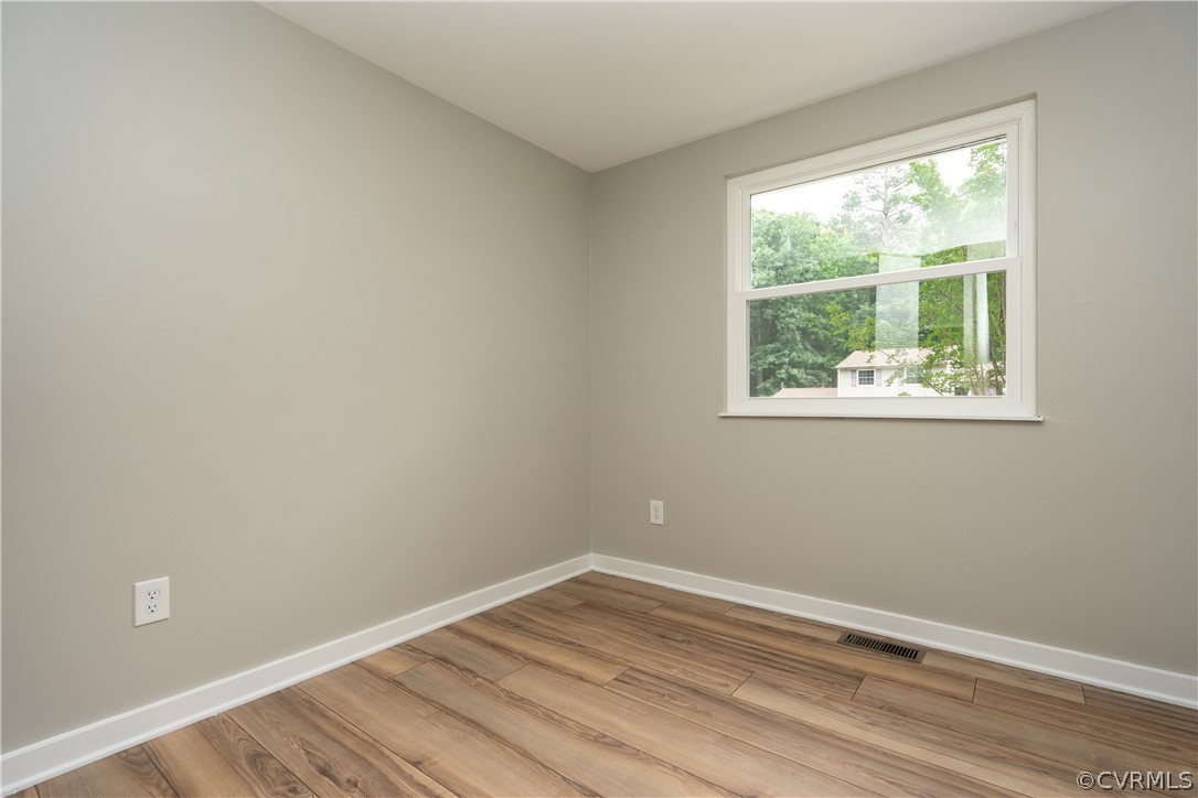 8806 Pepperidge Road Chesterfield, VA 23236 - Photo 15 of 29 Gallery Image 15