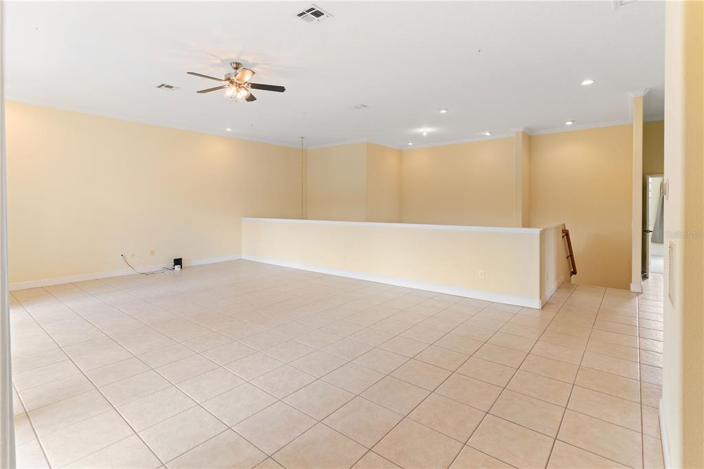 2718 Knightsbridge Road Clermont, FL 34711 - Photo 12 of 32 a view of an empty room