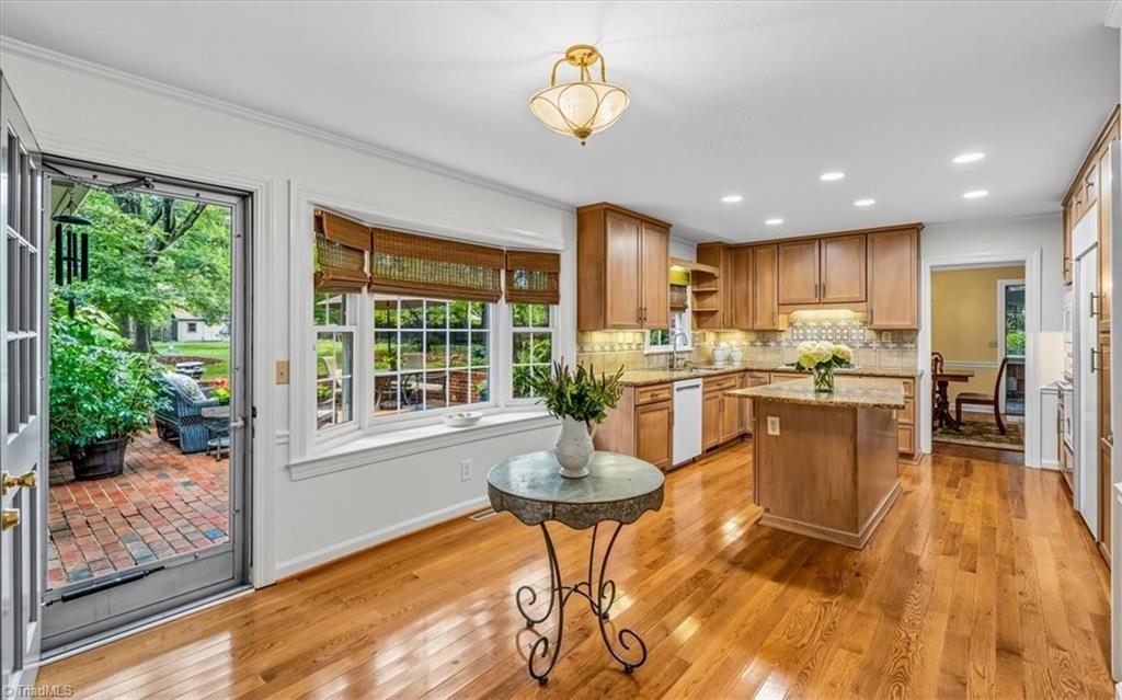 1109 Westridge Road Greensboro, NC 27410 - Photo 16 of 47
