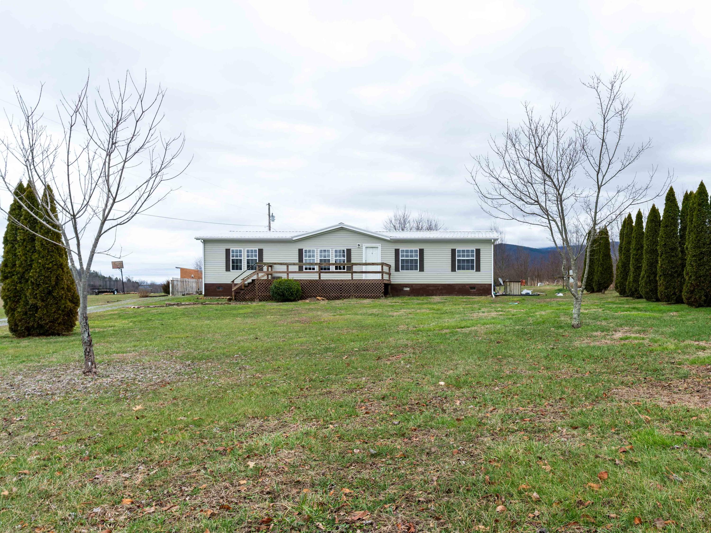 475 Ricker Road Greeneville, TN 37743 - Photo 4 of 23 greeneville2--2