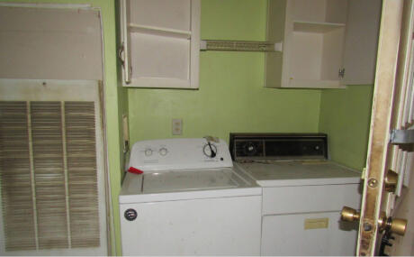183 E Road Burke, NY 12917 - Photo 29 of 33 Laundry Room