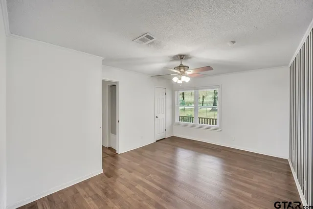 $300,000 | 1216 Fm 2468 Center, Center, TX 75935