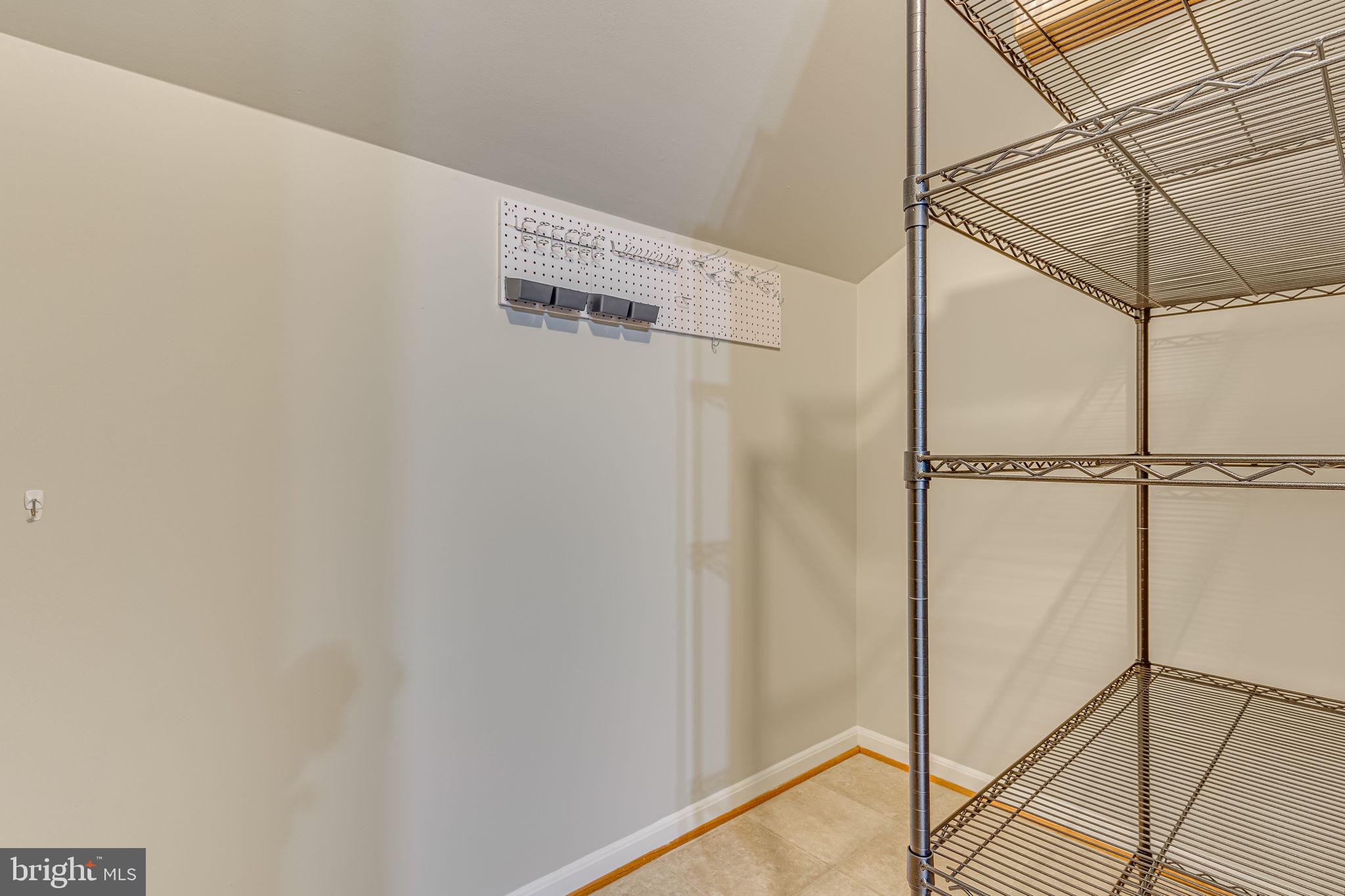 1067 Gardenview Loop, Unit 304 Woodbridge, VA 22191 - Photo 25 of 36 a bathroom with a shower