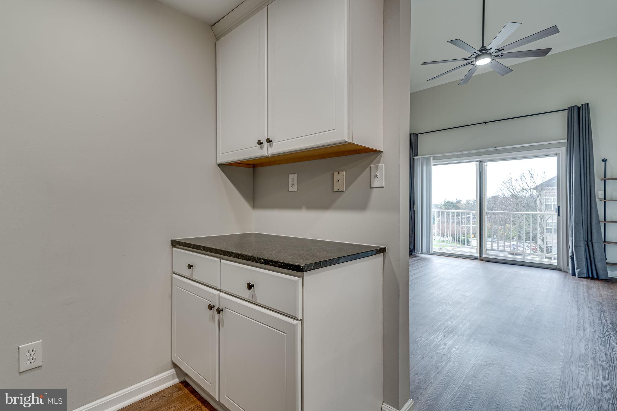 1067 Gardenview Loop, Unit 304 Woodbridge, VA 22191 - Photo 10 of 36