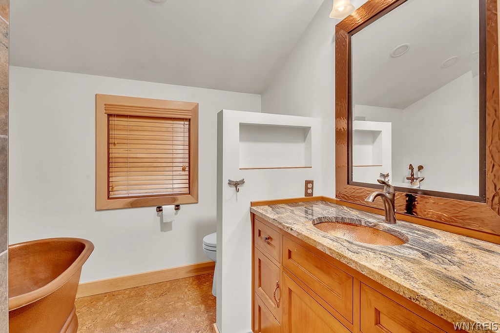 7015 South Abbott Road Boston, NY 14075 - Photo 24 of 49 Primary Bathroom