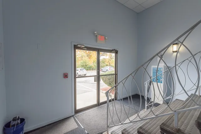 $1,450 | 1560 Douglas Avenue, Unit E58, North Providence, RI 02904