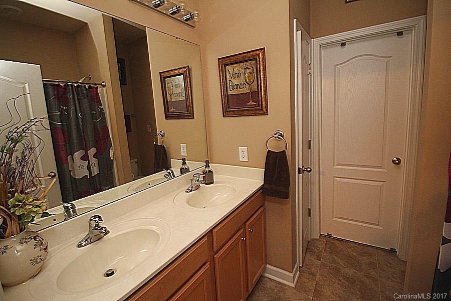 349 Sandy Spring Lane, Unit 349 Clover, SC 29710 - Photo 5 of 13