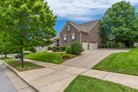 $1,125,000 | 215 Terri Park Way, Franklin, TN 37067