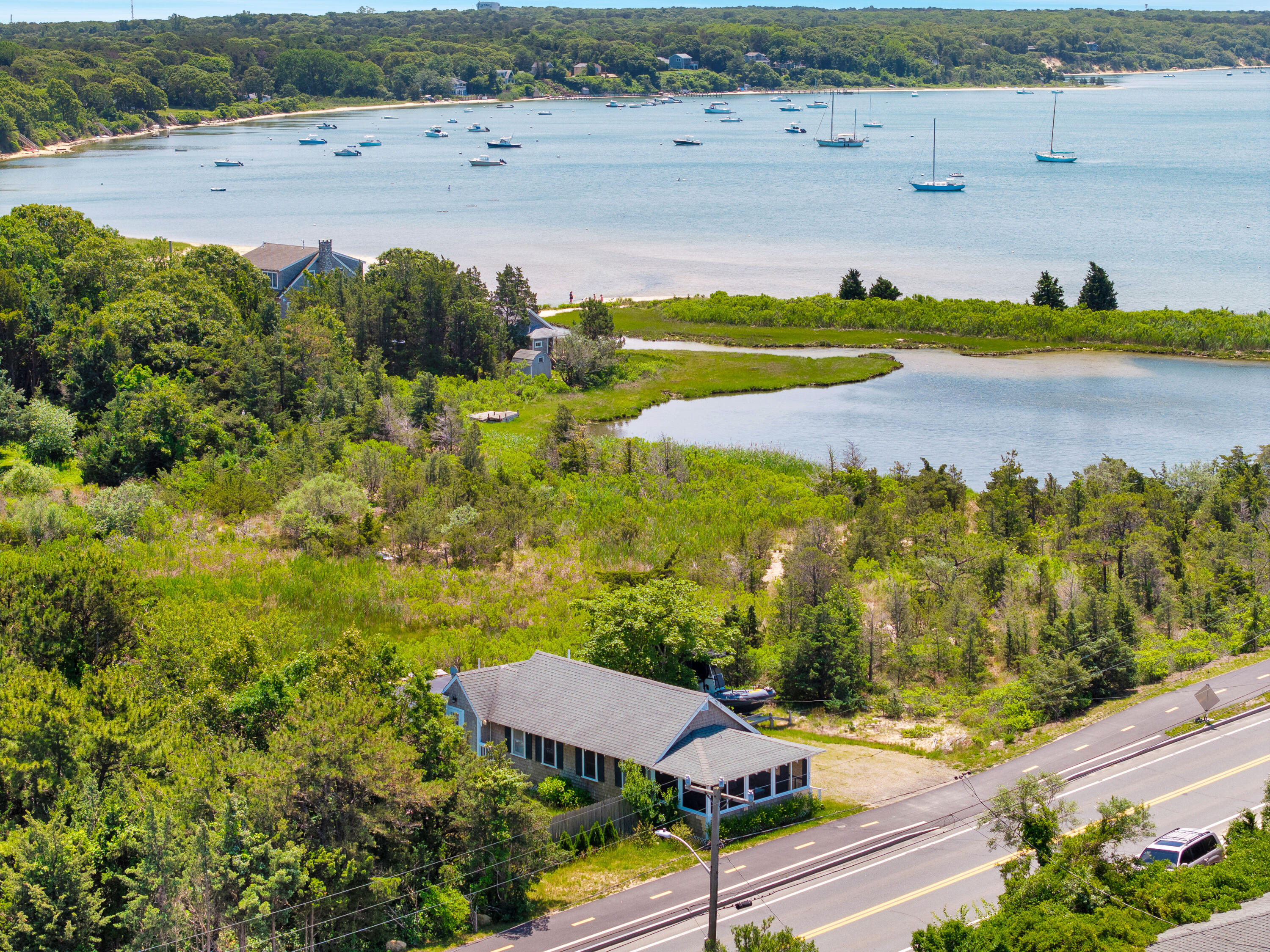 32 Beach Road Oak Bluffs, MA 02557 - Photo 1 of 19 32 Beach Rd final-26
