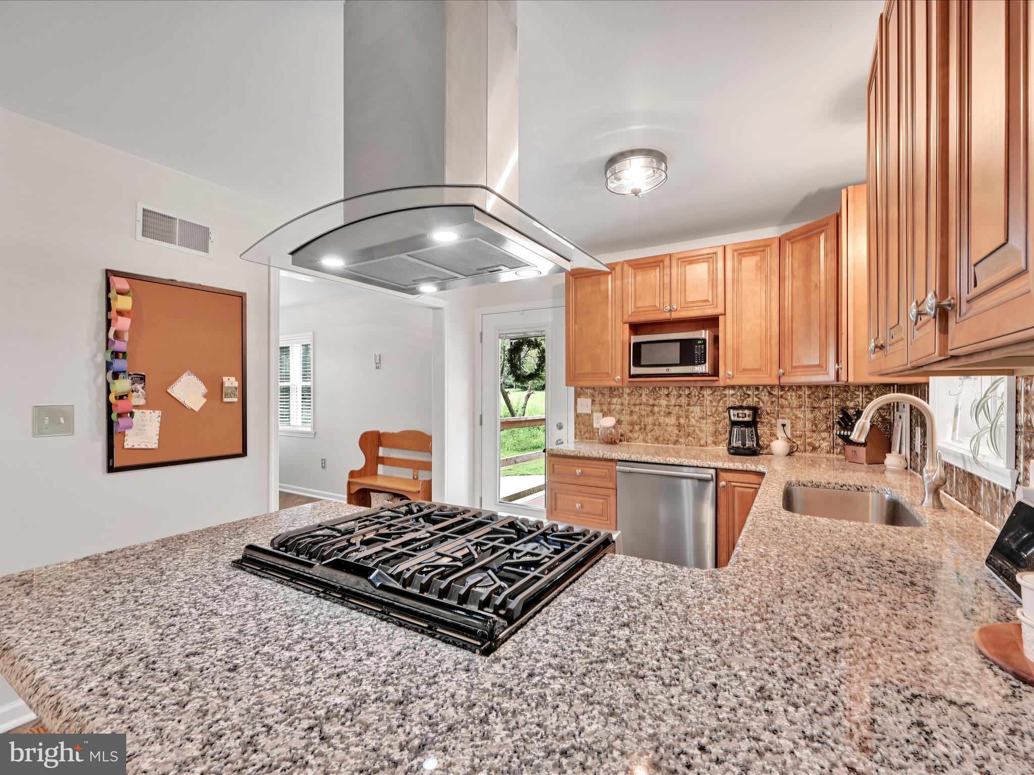 50 Loop Road Quarryville, PA 17566 - Photo 9 of 39 Kitchen