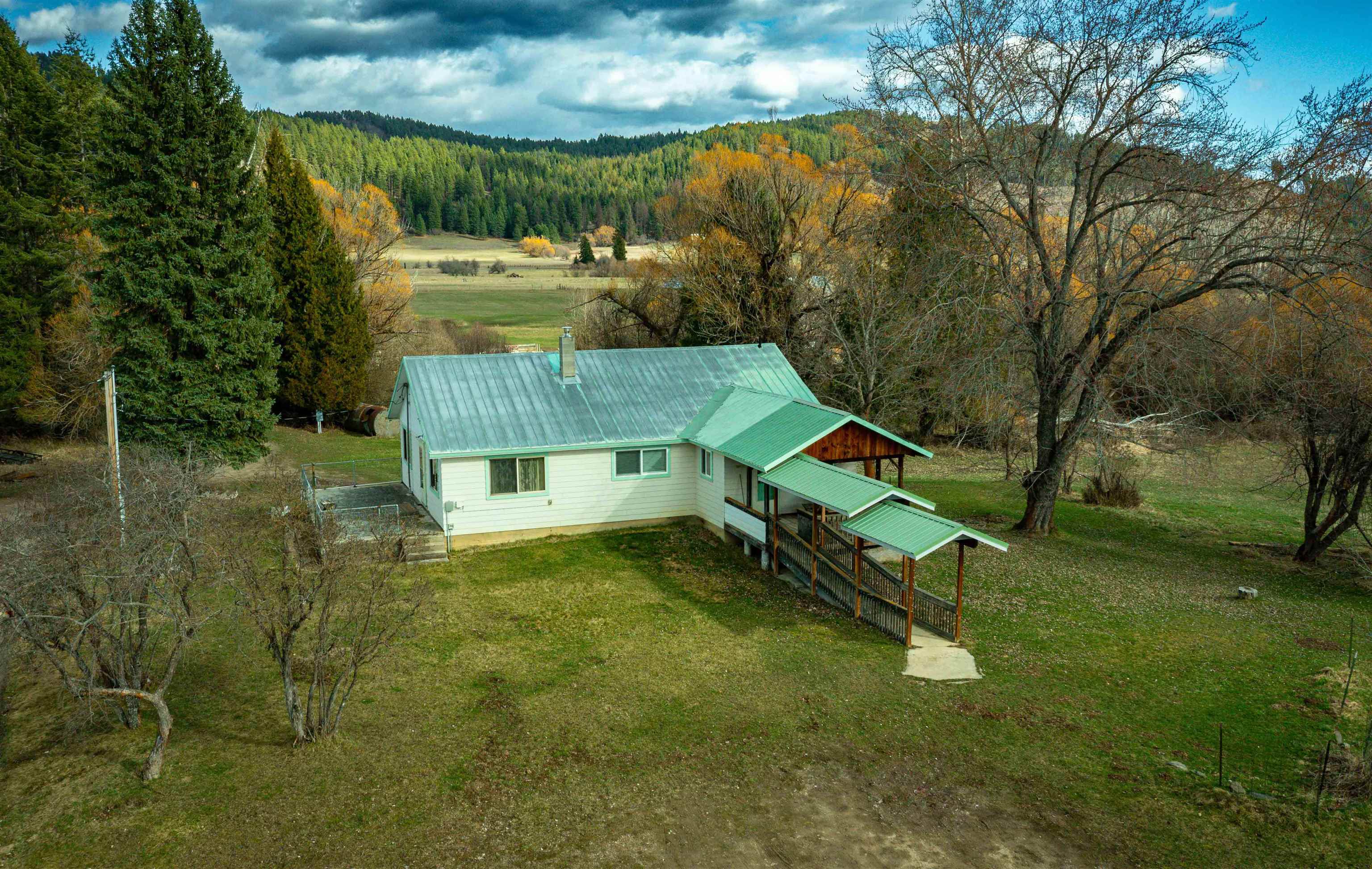 901 Skookum Creek Road Usk, WA 99180 - Photo 35 of 50