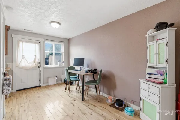 $240,000 | 4855 West Targee Street, Boise, ID 83705