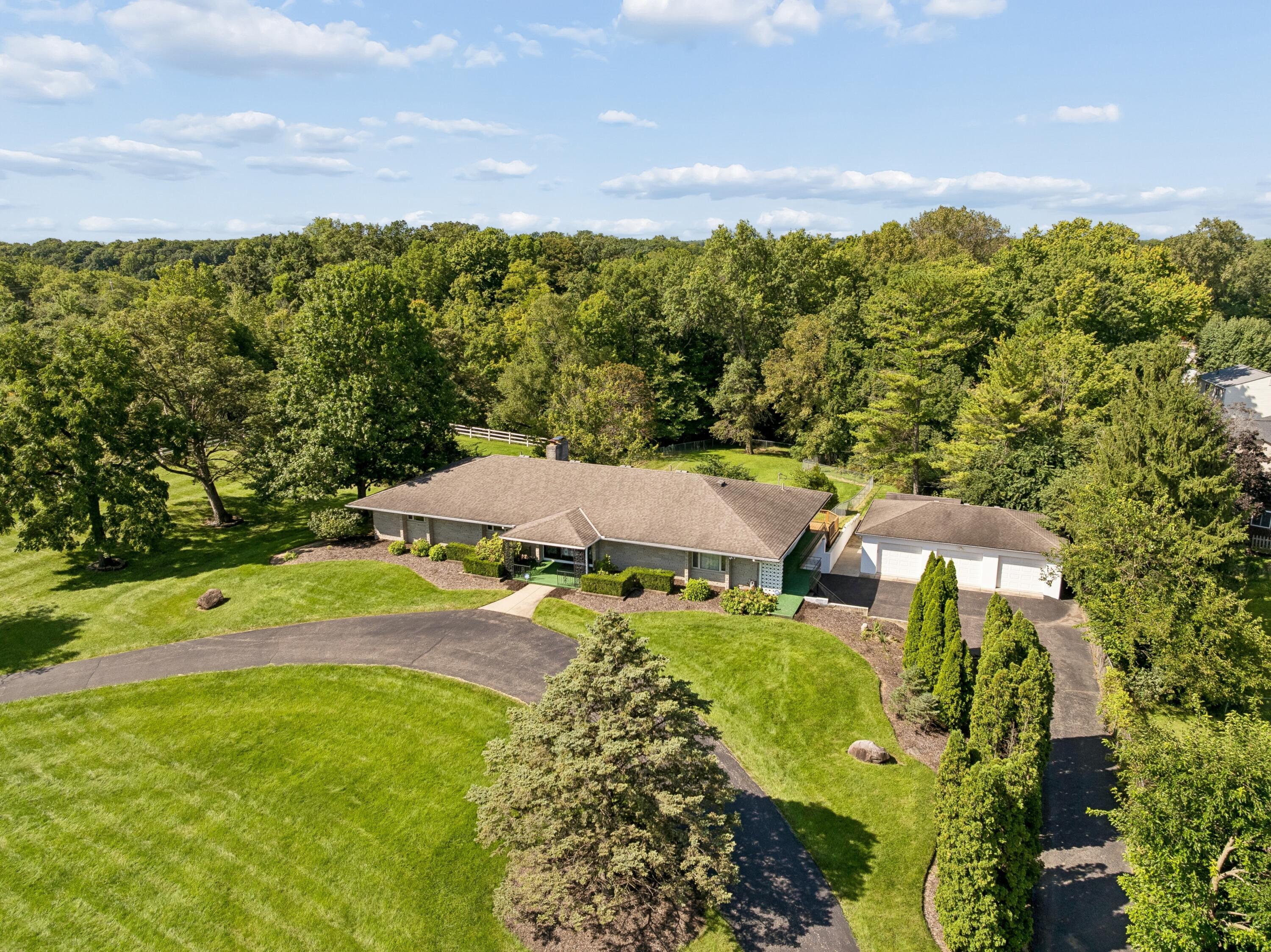 121 Hubbard Road Galloway, OH 43119 - Photo 2 of 71 Aerial view of home and garage