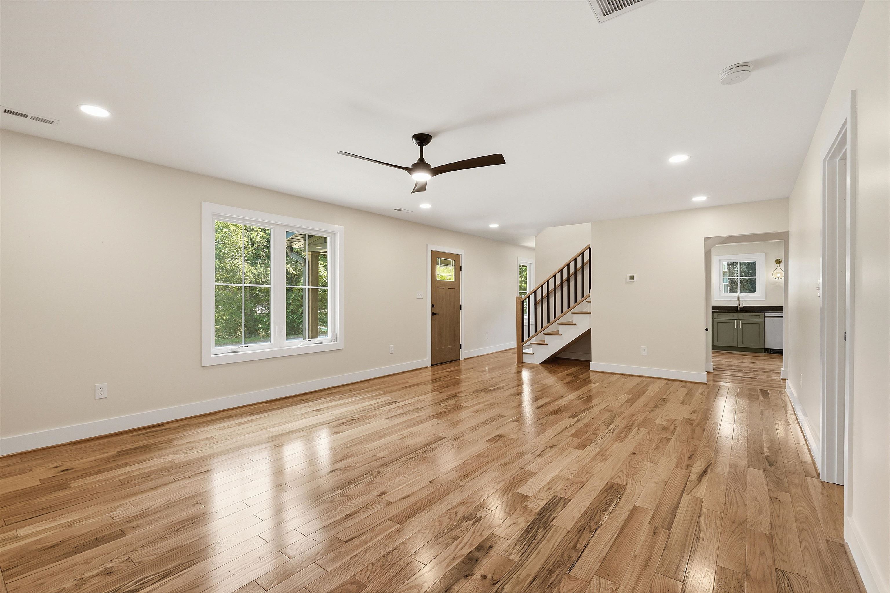 70 East Main Street Inman, SC 29349 - Photo 5 of 32