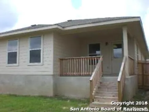 $1,750 | 6605 Sally Agee, Leon Valley, TX 78238